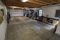 d1604_57_garage.jpg